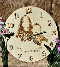 Reloj madera personalizado